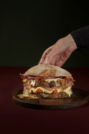 Sandwich de gouda y mortadela